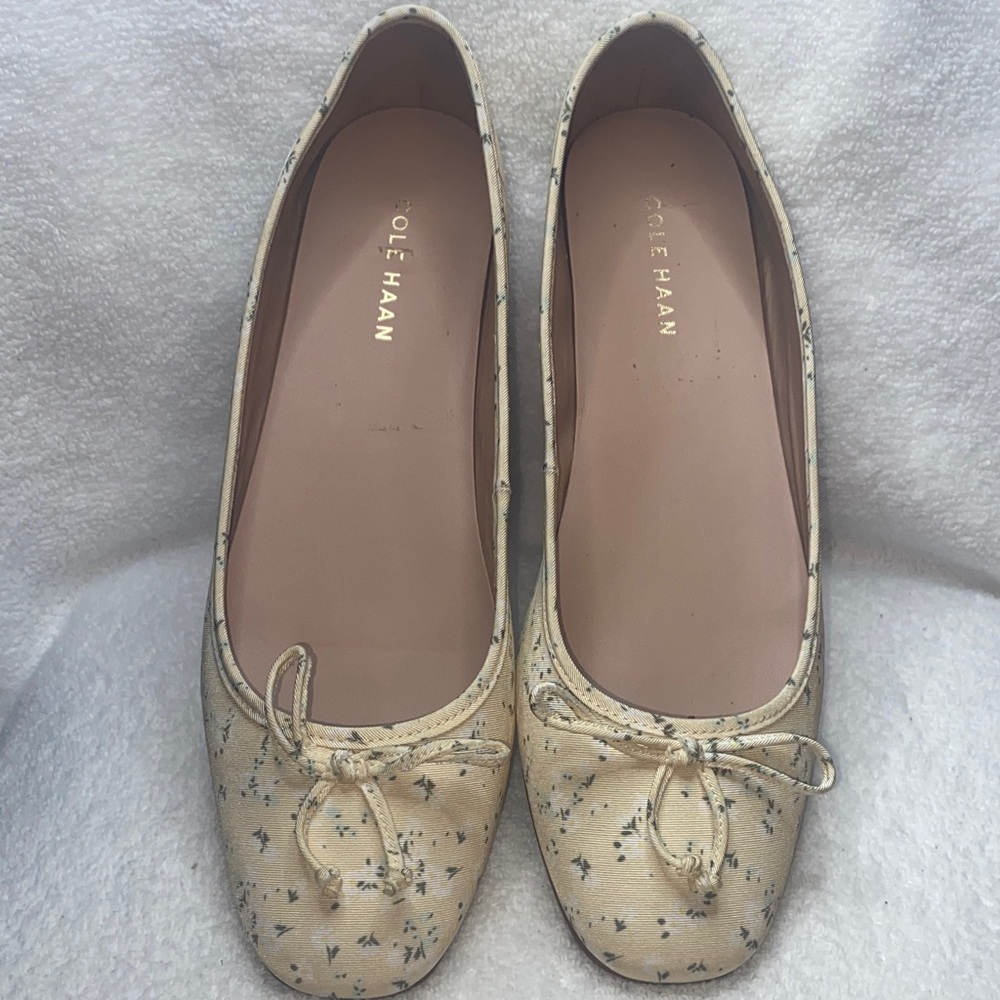 Cole Haan Cream Floral Ballet Flats with Bow